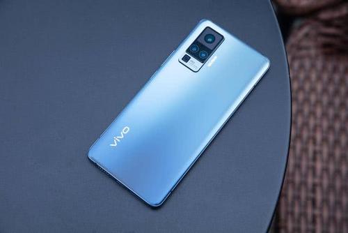 vivox50和opporeno4哪个好_vivox50和opporeno4选择详情 