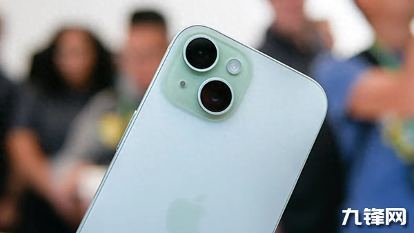 苹果iPhone 15 Plus主摄和超广角镜头光圈是多少