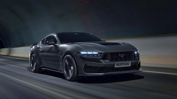 福特全新Mustang Dark Horse车型亮相 2023进博会，独树一帜的高性能座驾